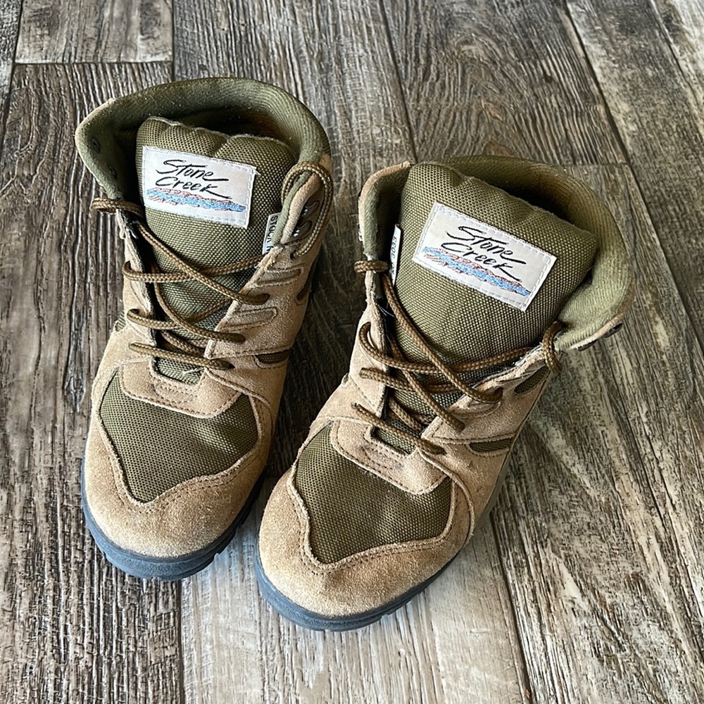Stone Creek Hiking Boots Yukon Boys Size, 4.5